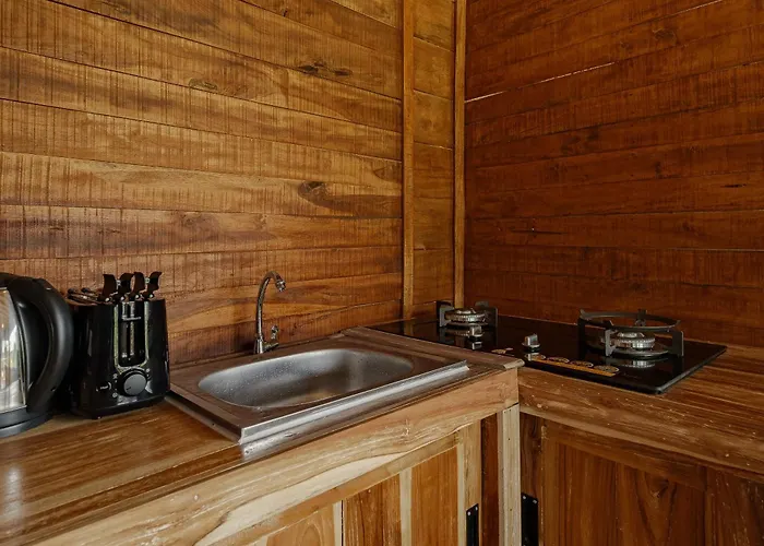 Casa Wooden