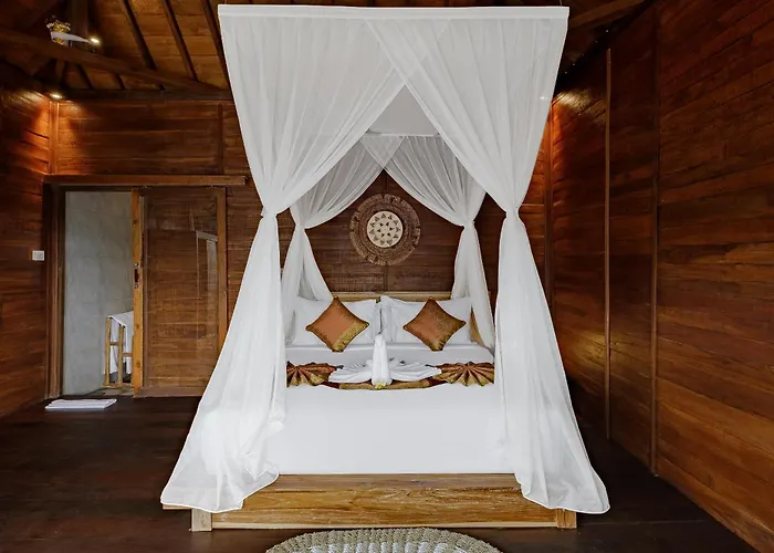Casa Wooden Villa Ubud